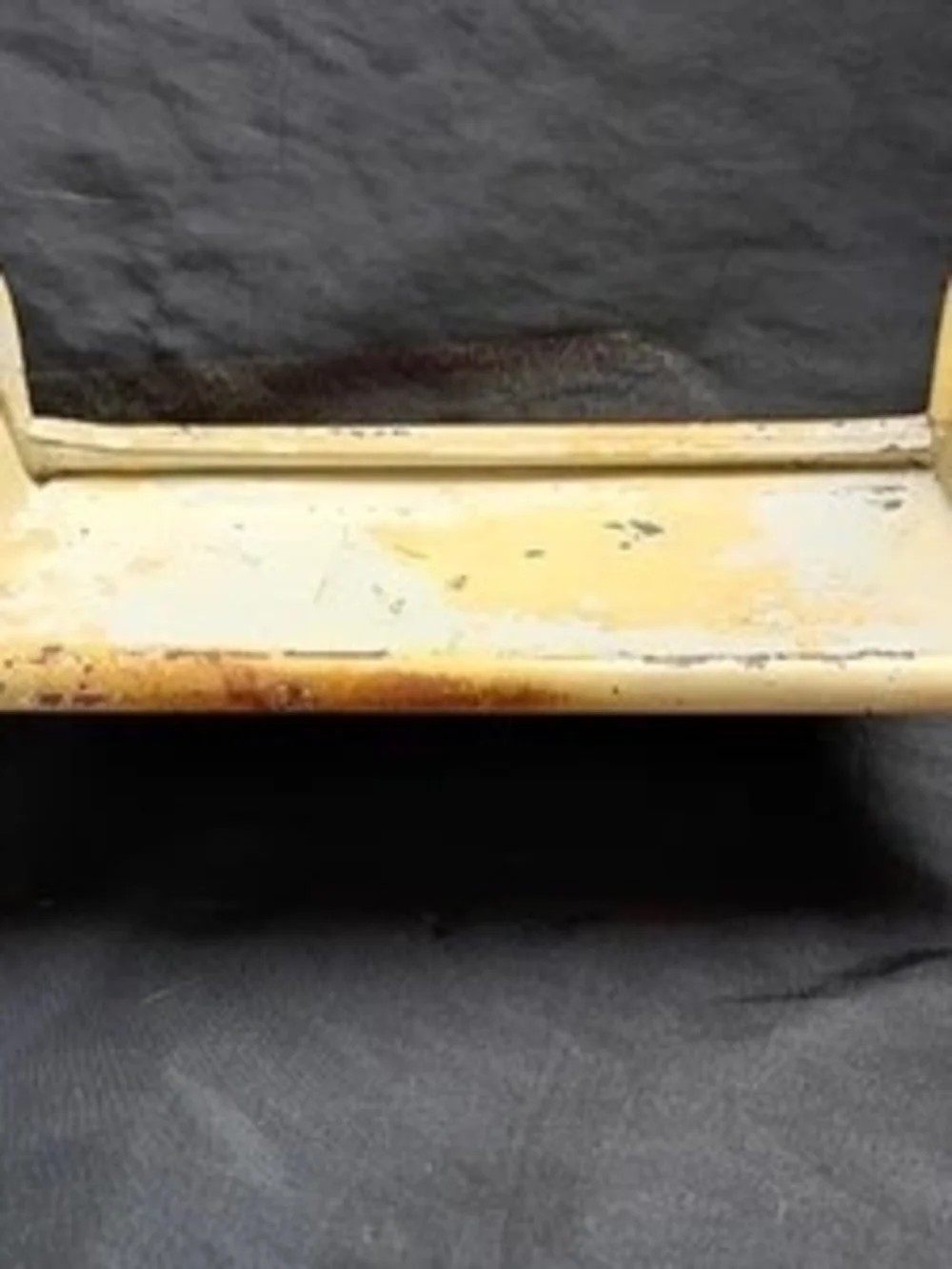 N/A available antique